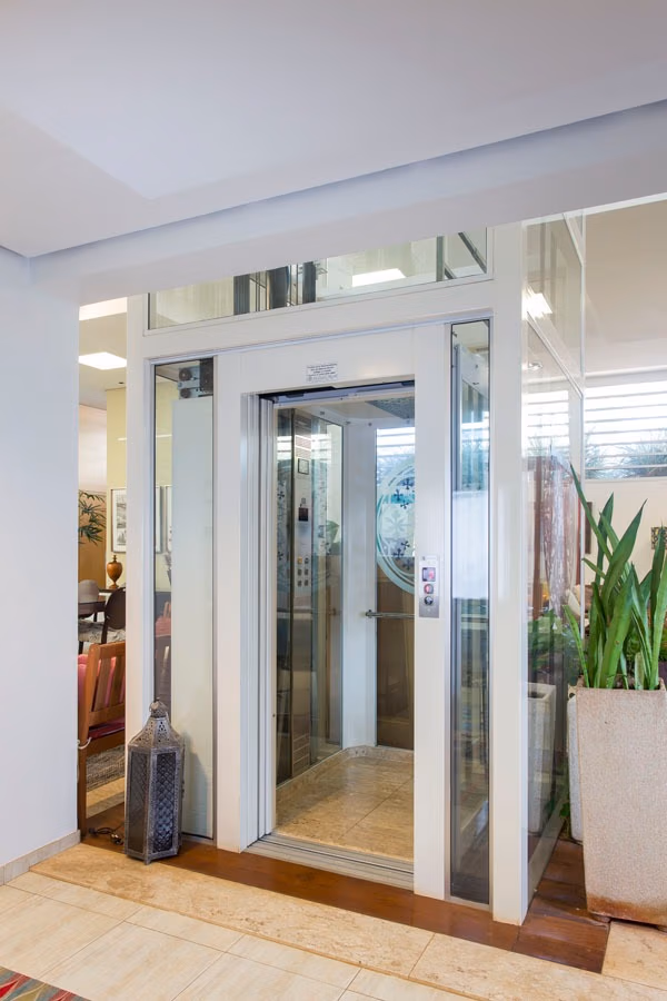 elevador residencial em manaus manutenção de elevadores em manaus plataforma elevatória elevador hidráulico